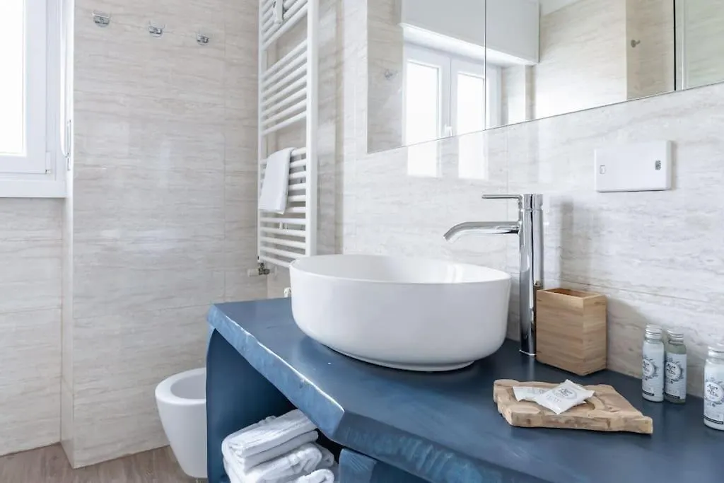 Golfo Aranci - Milan - By Host4U Apartment