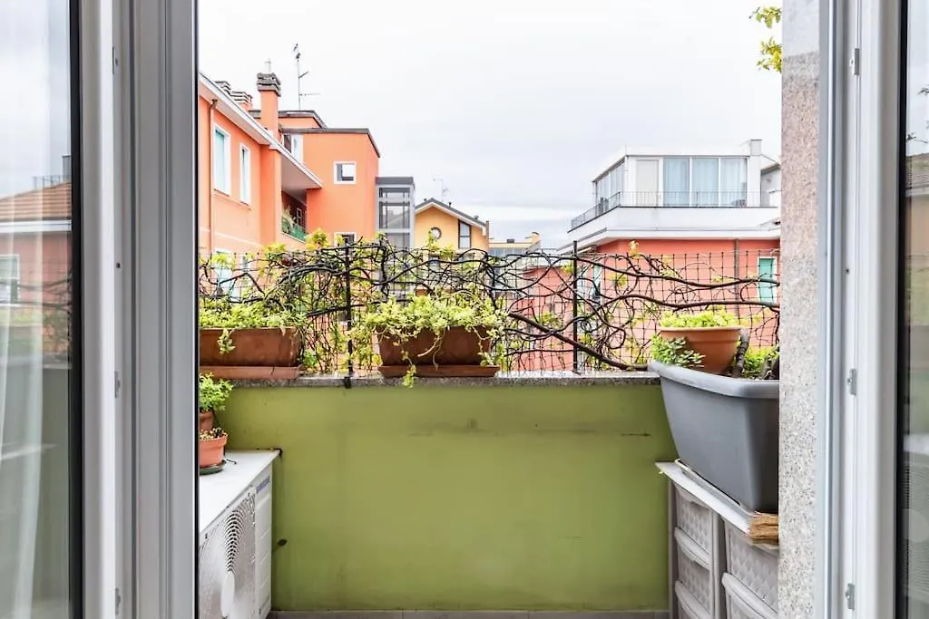 Golfo Aranci - Milan - By Host4U Apartment